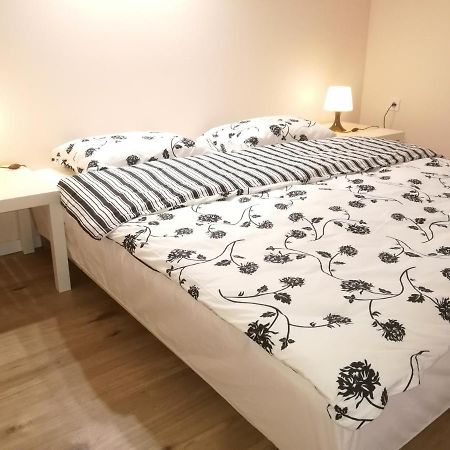 White Rose Apartment 布达佩斯 外观 照片