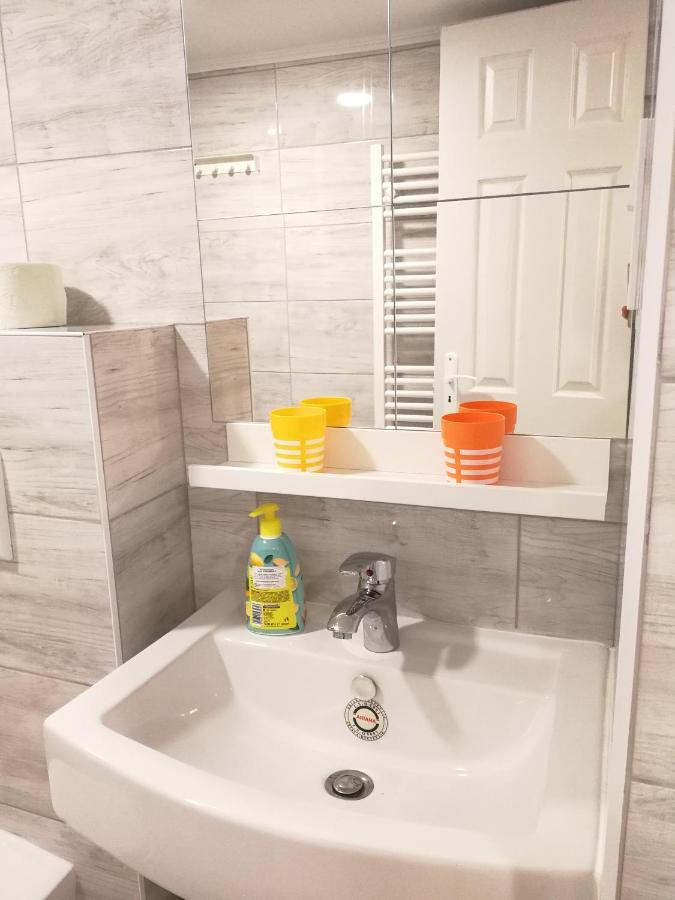 White Rose Apartment 布达佩斯 外观 照片